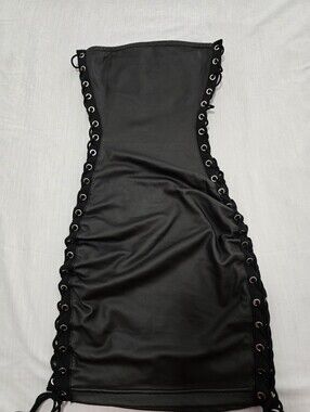 shayla strapless corset lace formal dress Shayla Strapless Corset Lace Formal Dress